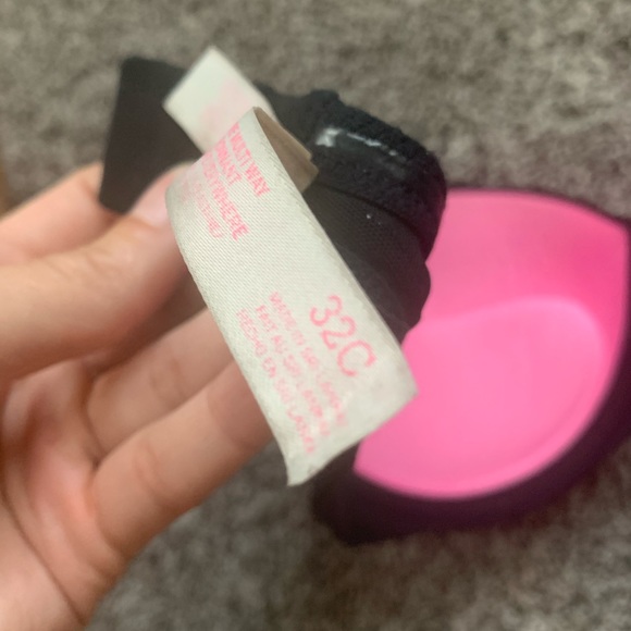 PINK Victoria’s Secret strapless push up bra - Picture 6 of 6